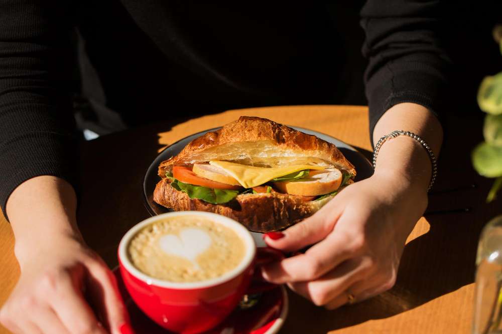 Es la comida más importante del día y te ayuda a tener energía